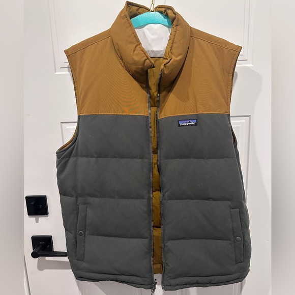 Patagonia Men's Down Reversible Vest - Brown and Gray